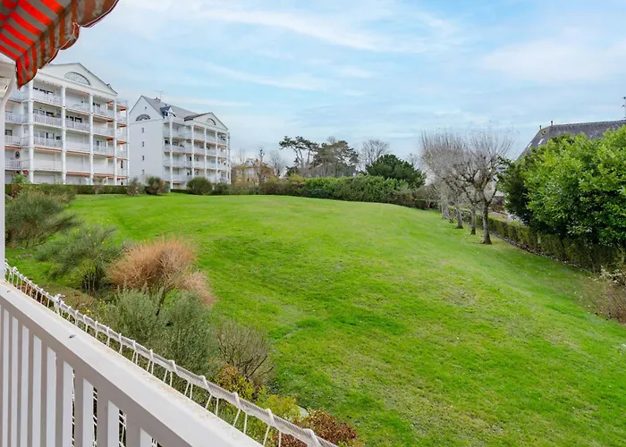 Apartment Le Parc De La Jacotte-7 By Interhome *